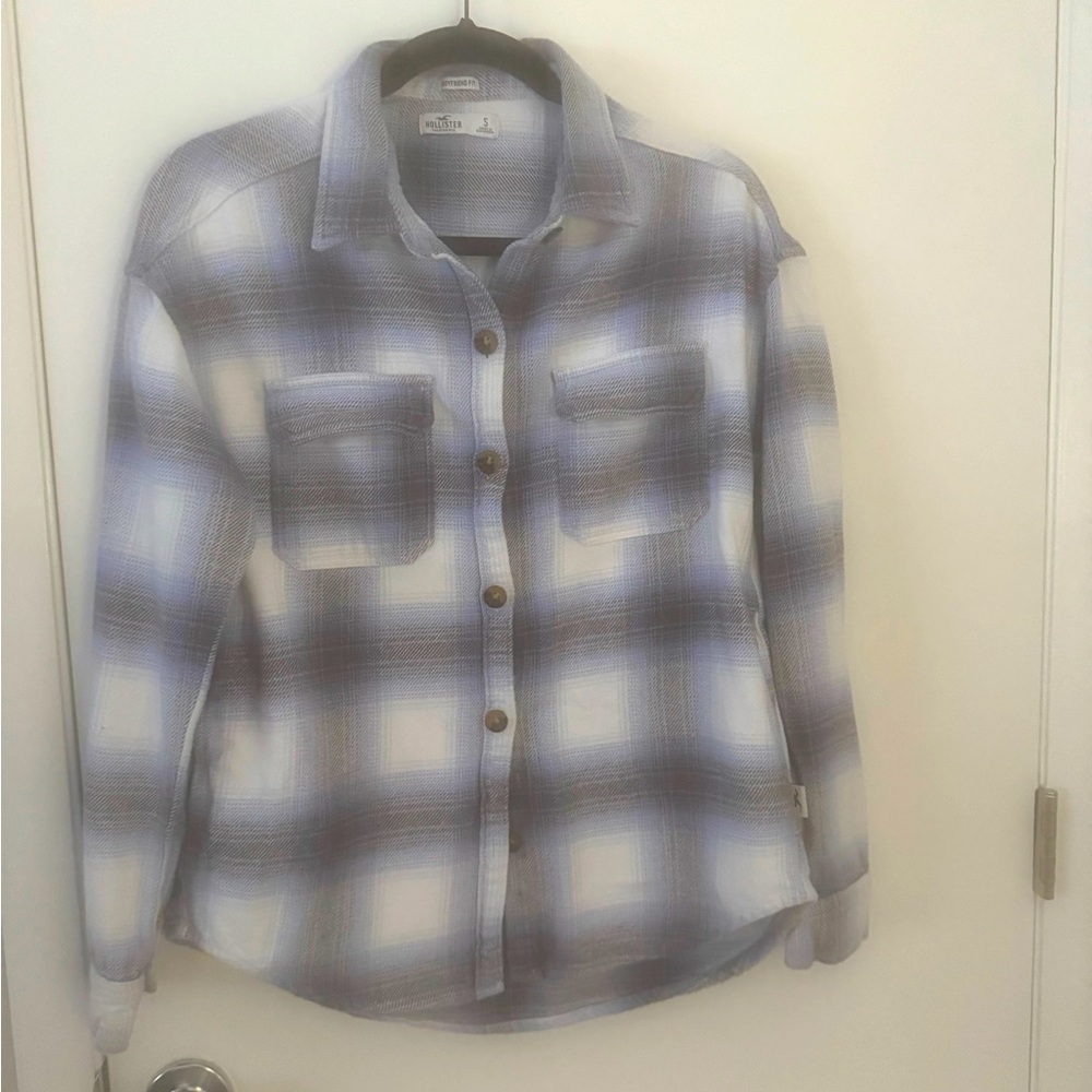Hollister  Boyfriend Fit Plaid Button-Up Shirt